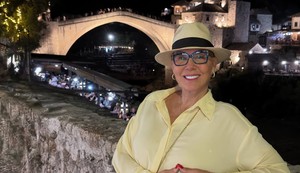 Lepa Brena