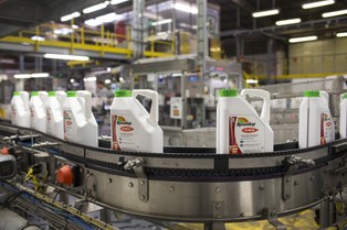 Ponad 18 tysięcy pozwów ws. szkodliwości Roundupu. Bayer w tarapatach