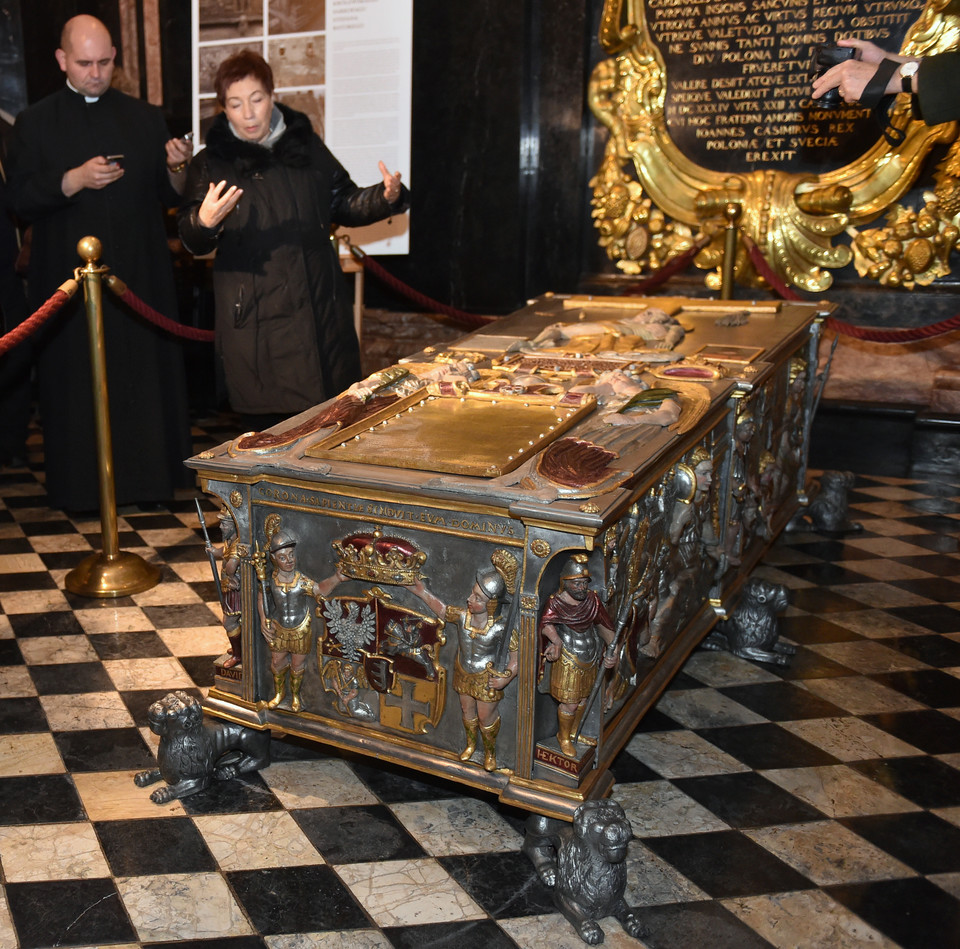 Sarkofag króla Stefana Batorego odnowiony - można go podziwiać na Wawelu