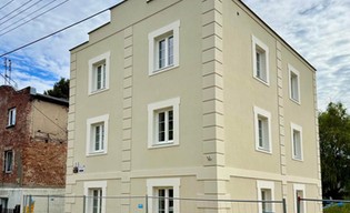 Budynek z 1929 r. przeszedł metamorfozę. Miasto wydało 1,6 mln zł na remont