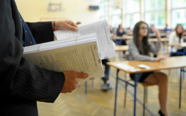 Uczniowie klas trzecich zmierzyli się w środę z egzaminem z języka obcego.