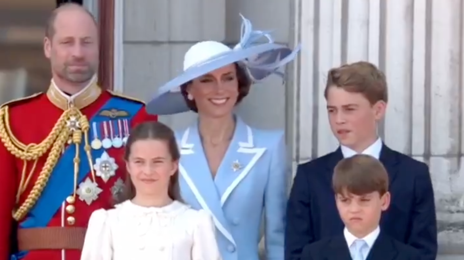 Princ pobavil aj mamu Kate.