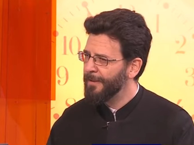 Đakon otkriva da li je hrišćanski slaviti Noć veštica