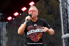 Jurek Owsiak przeżył chwile grozy. Miał wypadek i musiał przejść operację