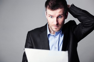 Po roku od wykrycia wady nie można odstąpić od zakupu, ale rękojmia obowiązuje