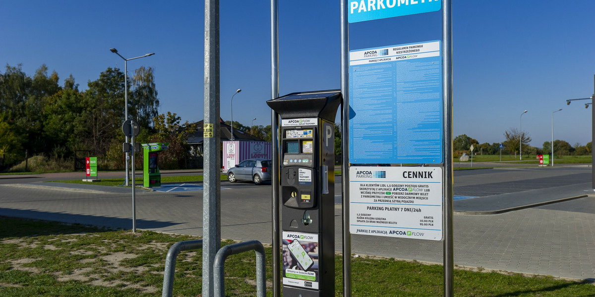 APCOA obsługuje parkingi m.in. przed sklepami czy szpitalami