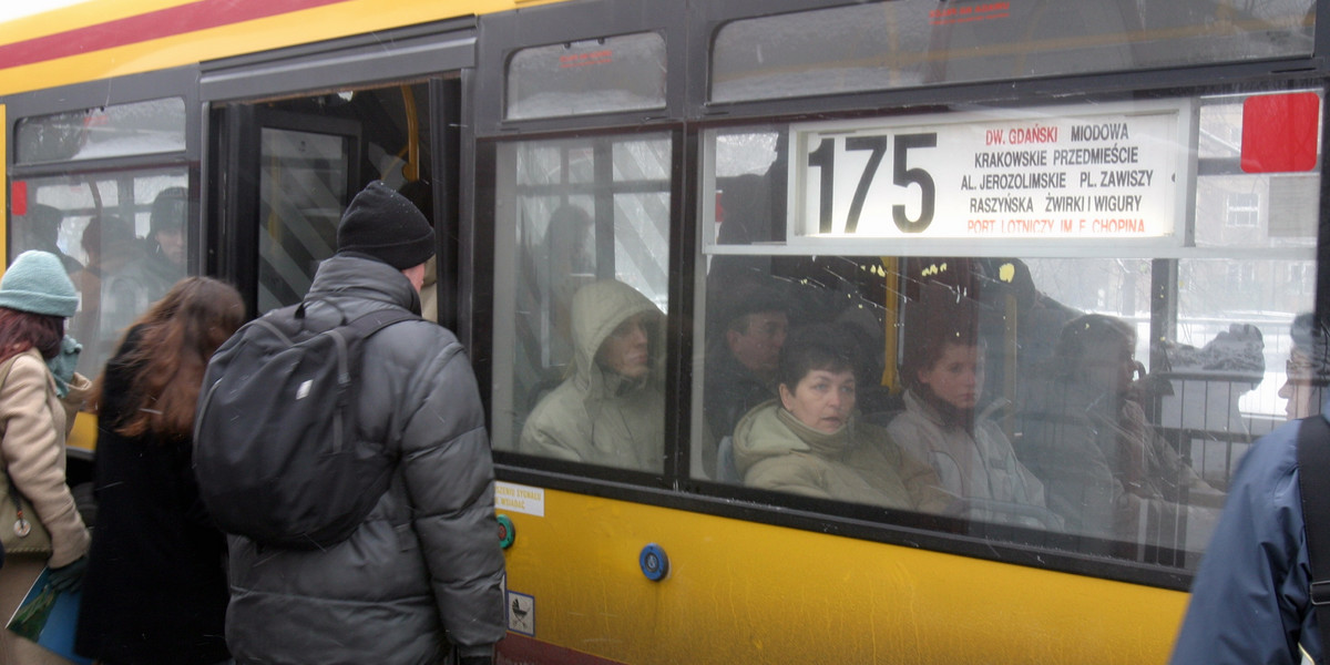 Autobus nr 175 w Warszawie