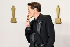 Robert Downey Jr. z Oscarem. W poruszającej mowie wspomniał o żonie i prawniku  [FOTO]