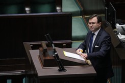 Girzyński zawieszony w PiS za szczepienie poza kolejnością. 'Postąpiłem zgodnie z zasadami'
