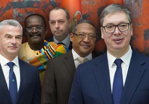 Aleksandar Vučić i ambasadori