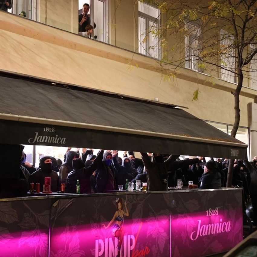 Maskirani huligani u Zagrebu