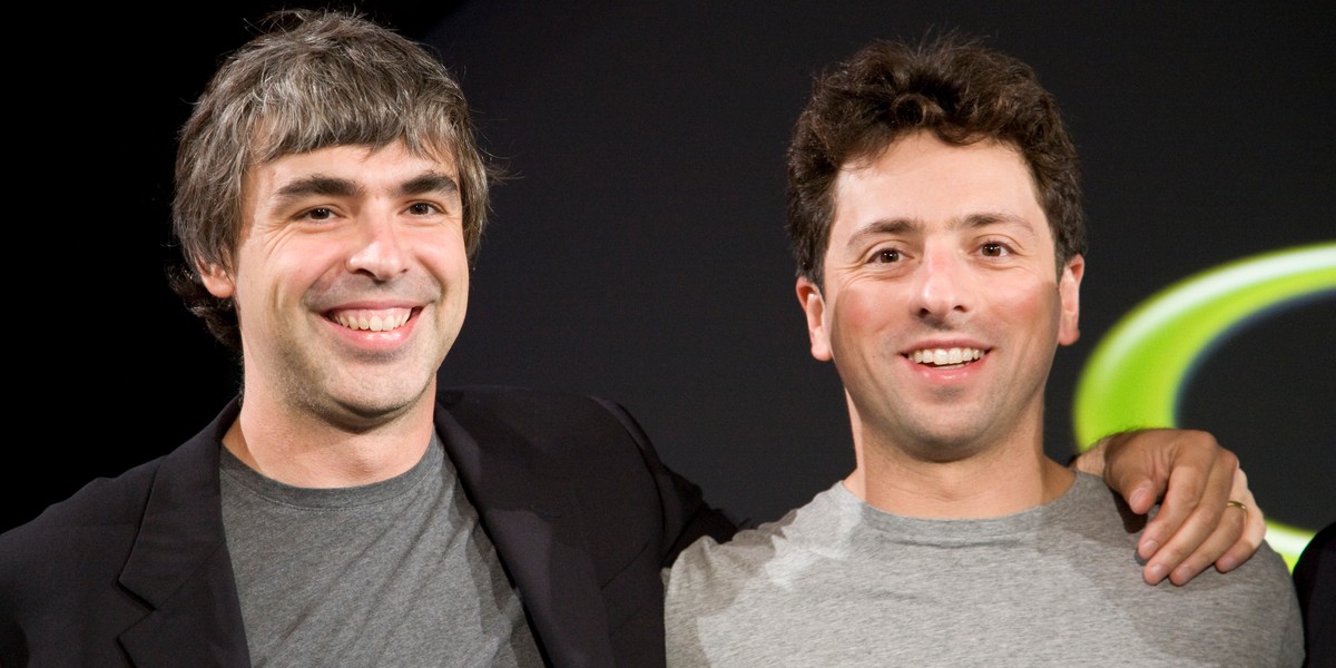 Larry Page i Siergiej Brin. Założyciele Google trafili do grona osób posiadających majątki warte 100 mld dol. i większe. 