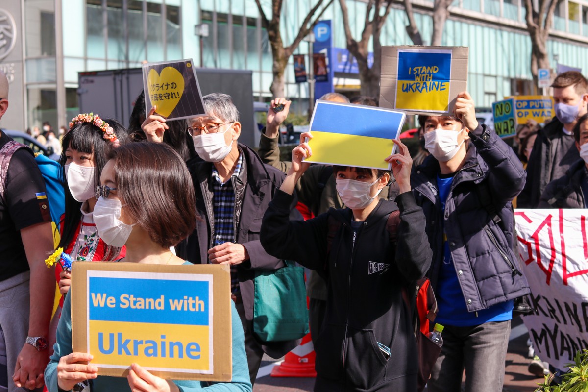 Japonia pomoże Ukrainie. "Niezbędne wsparcie"