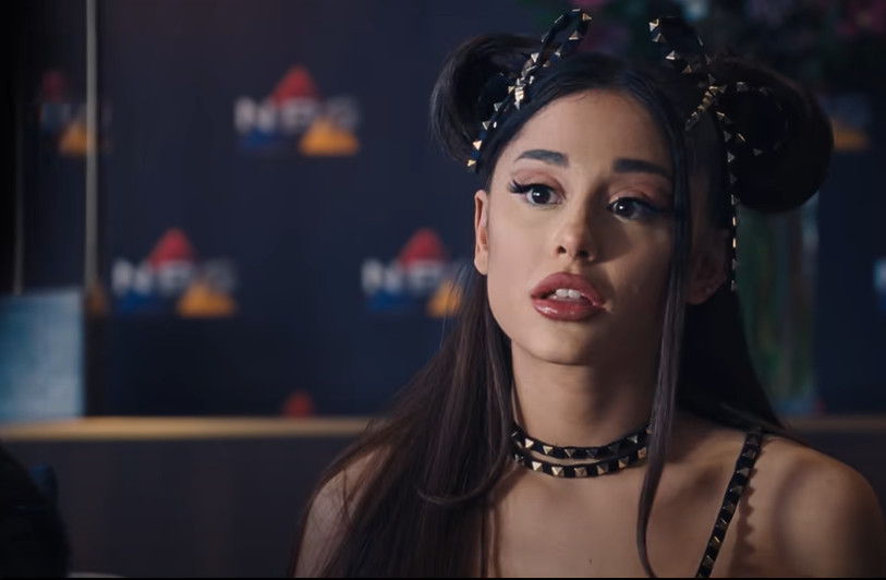 Ariana Grande, czyli Riley Mina 