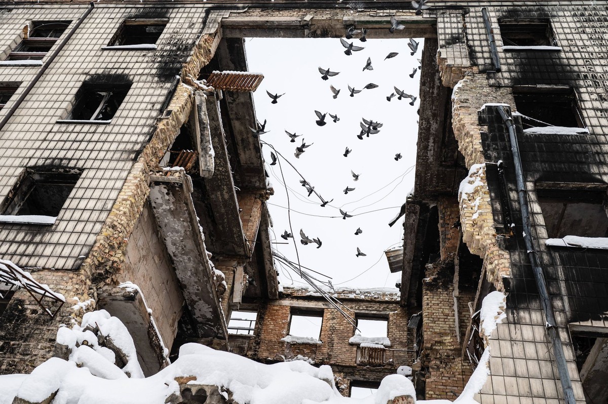 Zniszczone po rosyjskim ataku miasto Borodzianka k. Kijowa