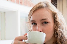 Čuvena dr objašnjava šta jetri radi ovaj napitak koji Srbi svakog dana piju