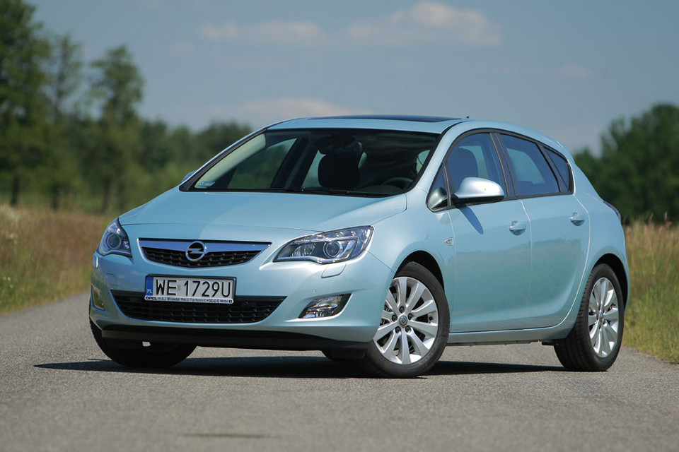 Opel Astra kontra Fiat Bravo i Seat Leon Czy to jest