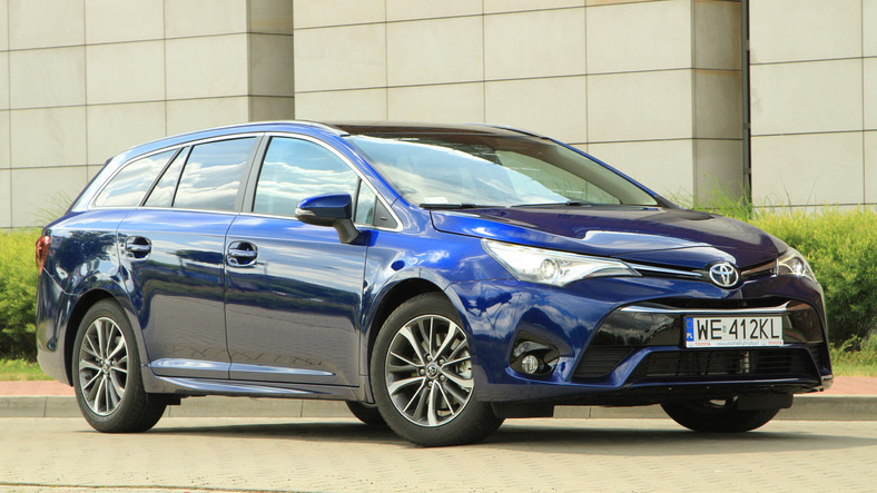 Toyota – 18 akcji/Lexus 2 akcje