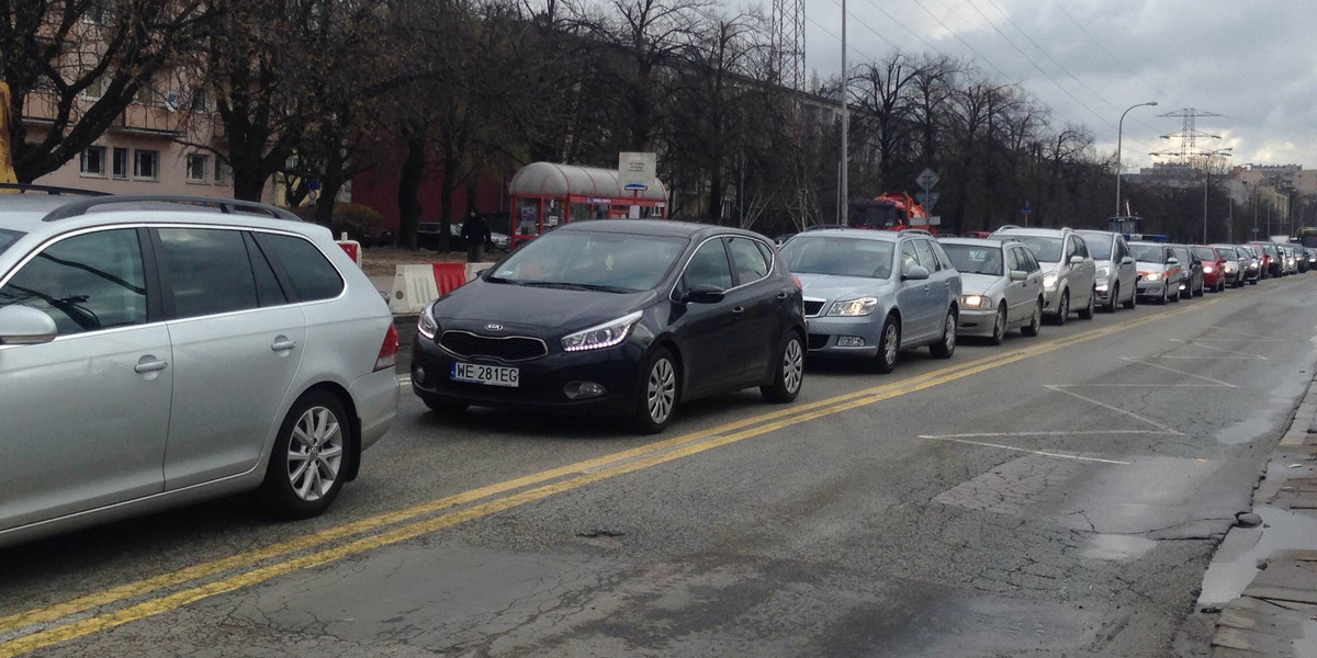 Gigantyczne korki na ul. Woronicza