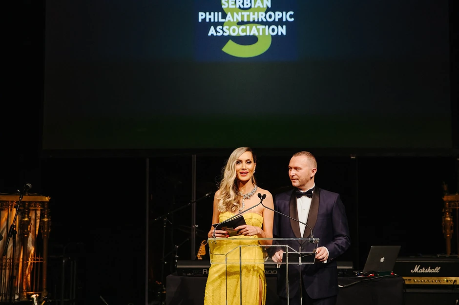 Voditelji večeri Jelena Gavrilović i Đorđe Petković bili su na visini zadatka