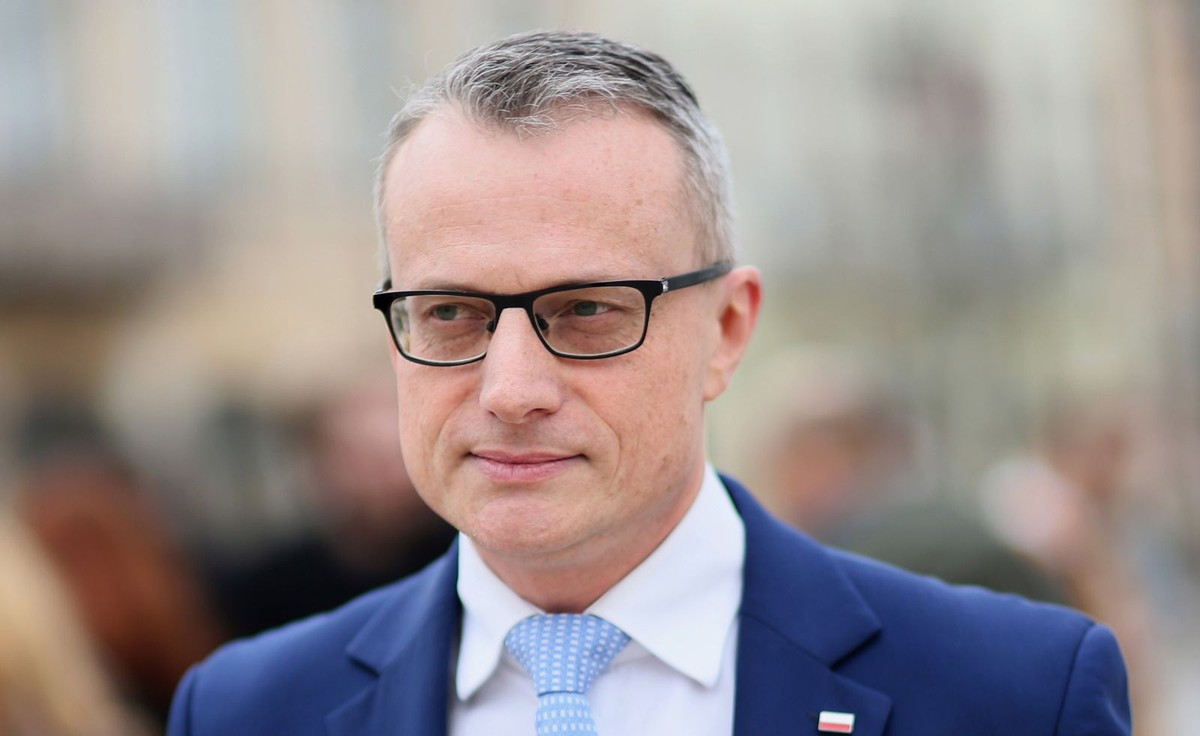 Jak informuje wPolityce.pl Magierowski będzie odpowiadał za dyplomację ekonomiczną w relacjach z krajami Azji.