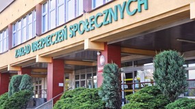 Nawet 30 tysięcy złotych po zmarłych na kontach ZUZ. Spadkobiercy nie mają o tym pojęcia. Pieniądze mogą odzyskać. Jest na to prosty sposób