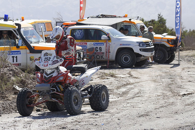 Rajd Dakar 2010: Przygoński - 7, Sonik traci (13. etap na żywo, wyniki, foto)