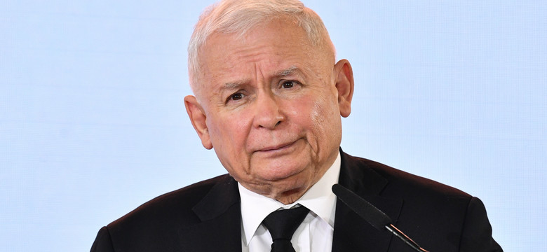 Co stoi za słowami Kaczyńskiego o reparacjach? Komorowski ma teorię