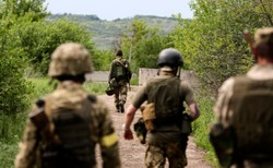 Rosjanie czynią postępy w Donbasie. Szef obwodu ługańskiego: Potrzebujemy kilku miesięcy, by przejść do ofensywy