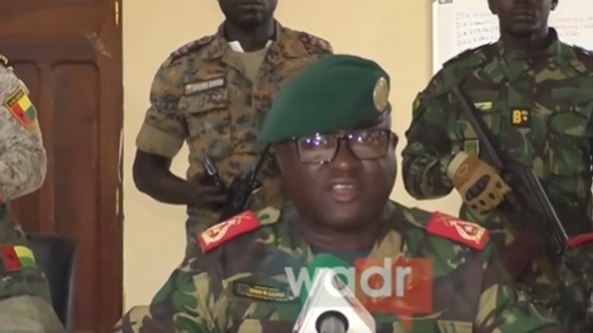 Vojni puč u Gvineji Bisao