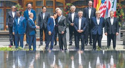 Sankcje nie przeszkadzają Putinowi się bogacić. Rosja nadal zarabia pieniądze na ropie