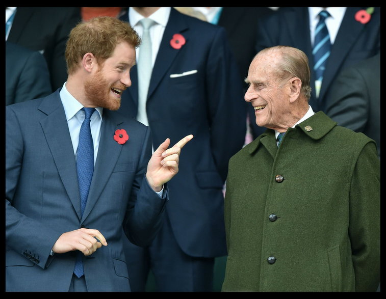 Książę Filip i książę Harry w 2015 r.