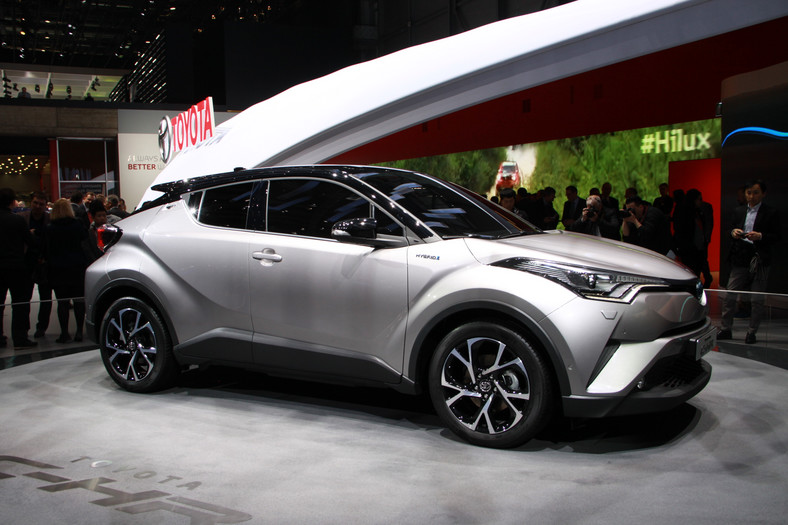 Toyota C-HR (Genewa 2016)