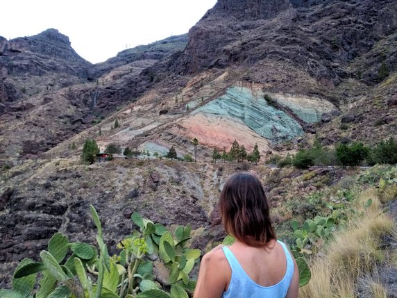 Widok na Los Azulejos z drogi GC-200. Gran Canaria. 