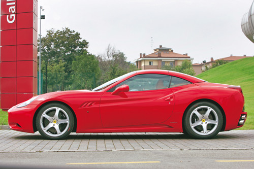 Ferrari California nowe wydanie samochodu marzeń