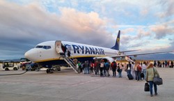 Ryanair i Booking.com podpisały "przełomową umowę". Koniec sądowego sporu