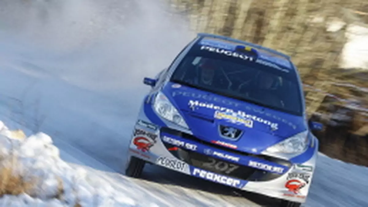 Rajd Szwecji 2008: Petter Solberg przed Jari - Mattim Latvalą (relacja z prologu)