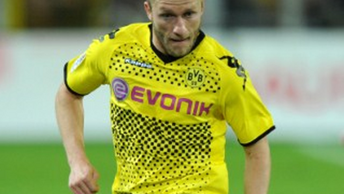 Pomocnik Borussii Dortmund, Jakub Błaszczykowski, nie pomoże kolegom w najbliższym meczu. Niemiecki klub potwierdził w czwartek, że piłkarz musi pauzować z powodu infekcji dróg oddechowych.