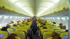 Putnici u avionu
