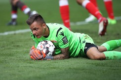 Rafał Gikiewicz bohaterem meczu w lidze niemieckiej. Polski bramkarz strzelił gola w doliczonym czasie gry!