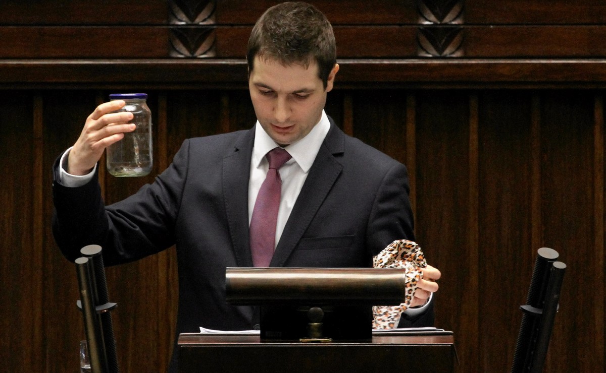 Polityk SP przyniósł do Sejmu pluskwę