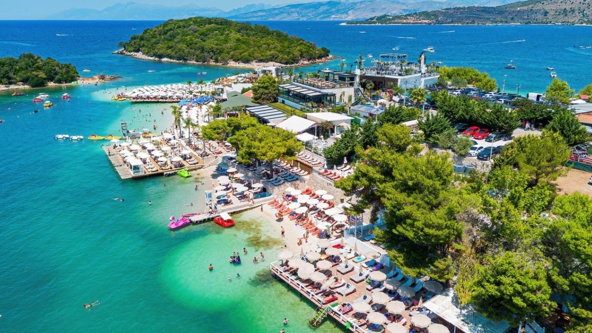 Albania se impune ca destinația europeană preferată pentru vacanțele din 2027 datorită peisajelor și prețurilor atractive