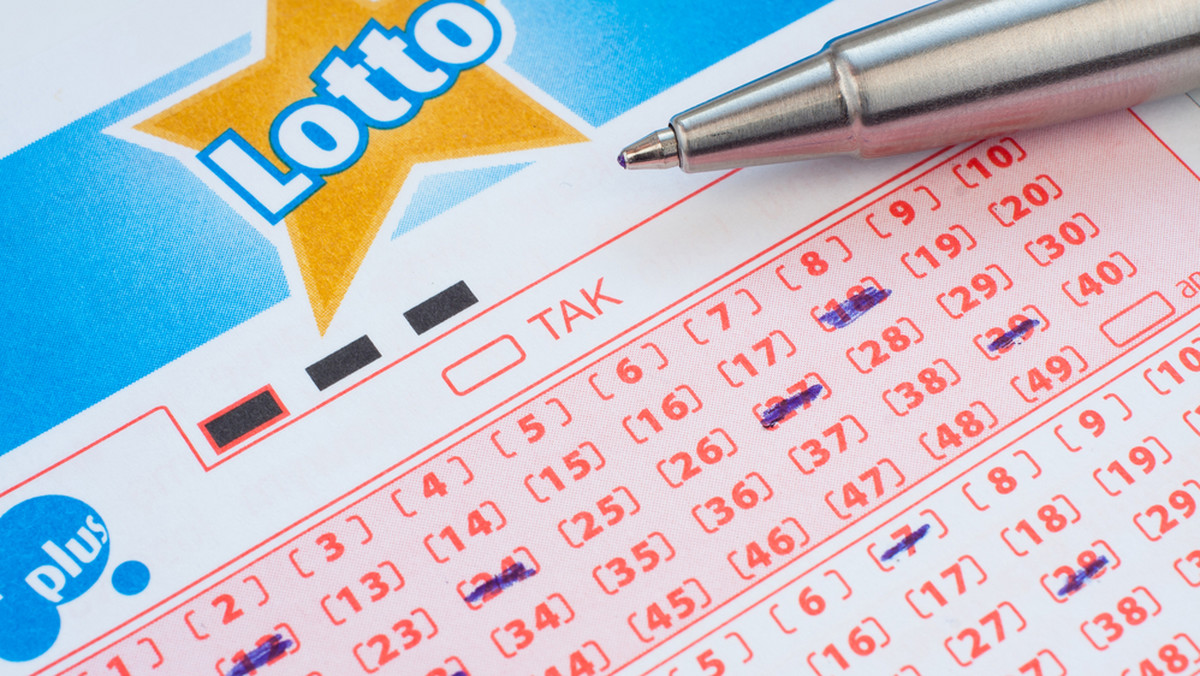 We wczorajszych losowaniach Totalizatora Sportowego padły dwie wygrane I stopnia w losowaniu Mini Lotto. Posiadacze szczęśliwych kuponów odbiorą po 127 206,20 zł. Podajemy wyniki wczorajszego losowania.