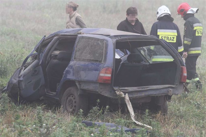 Karambol na drodze. Zderzyły się 4 auta i rowerzysta