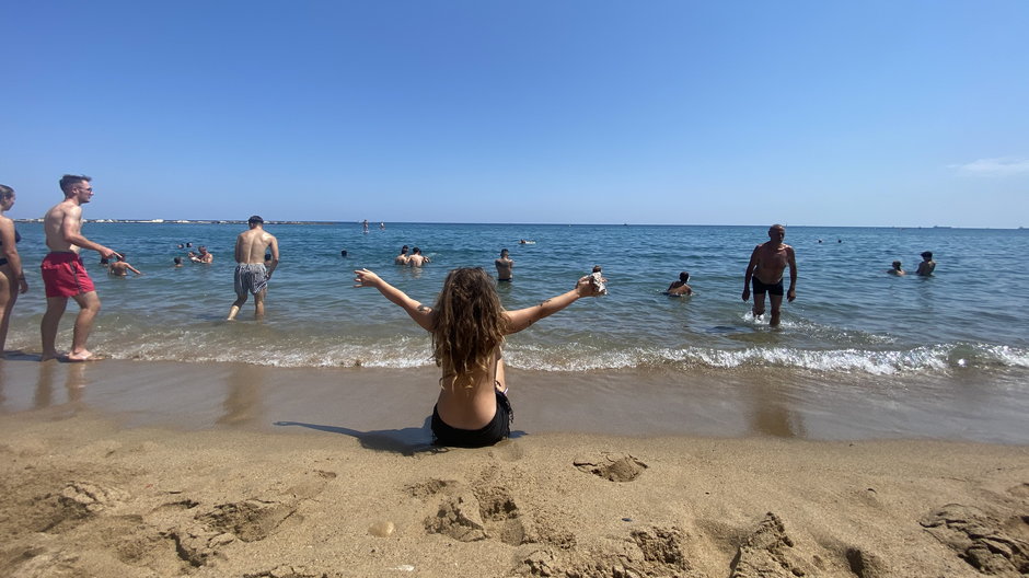 Na plaży w Hiszpanii nie czuję się oceniana
