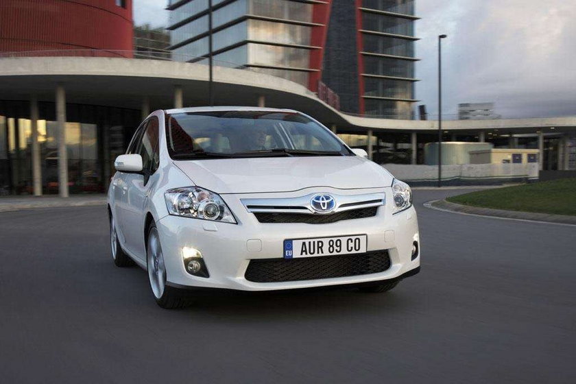 Toyota Auris, elektryczny, spalinowy, samochód, auto