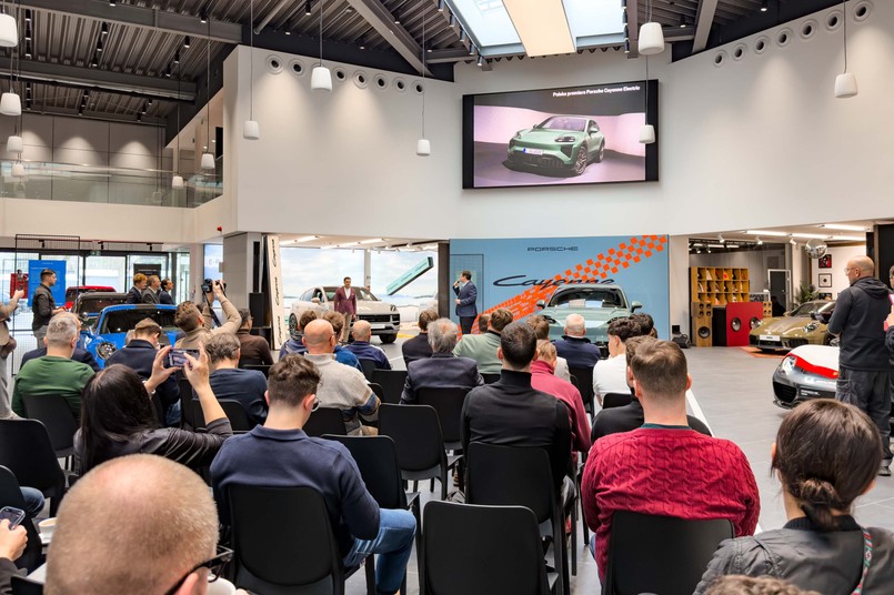 Porsche Centrum Warszawa Wawer