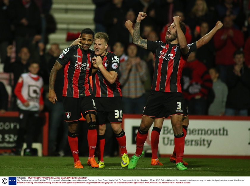 Artur Boruc z kibicami Bournemouth cieszą się z awansu!