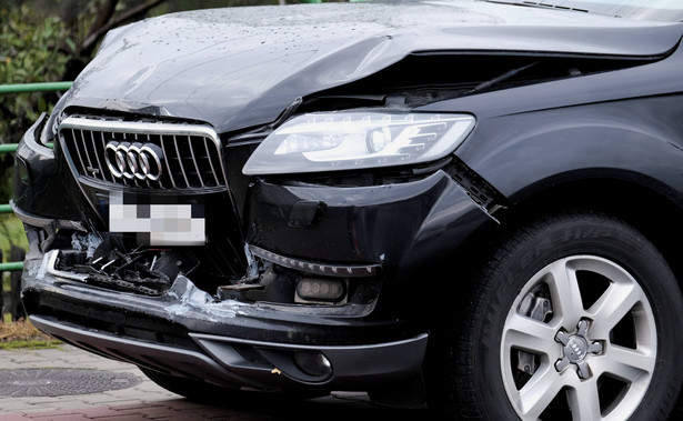 Wiemy, za ile naprawili rozbite BMW, którym jechała Szydło i rządowe Audi. "Kwota zwala z nóg. To nie są żadne drobne"