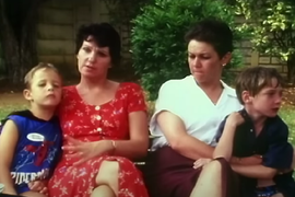 Dve bebe su GREŠKOM ZAMENJENE u porodilištu, a posle 2 godine počeo je GORKI PAKAO koji je jednoj majci UNIŠTIO ŽIVOT: Ostala je bez ijednog sina - obojica POTRČALI ZA PARAMA